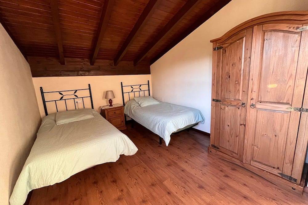Casa San Juan pour 6/7 personnes. Entre mer et montagne. 5 min de la plage in Ribadesella, Côte Cantabrique