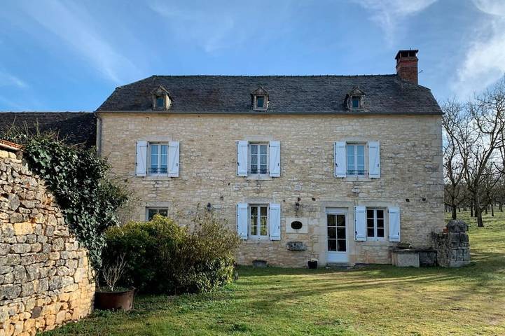 Gîte pour 7 personnes, avec jardin