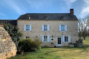 Gîte pour 7 personnes, avec jardin à Jayac