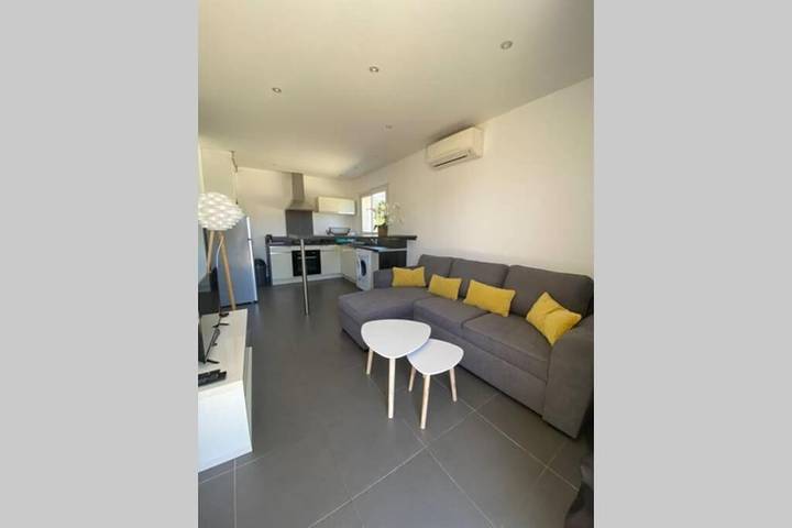 Appartement de vacances pour 4 personnes, avec terrasse
