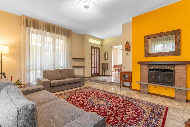 Casa vacanza per 8 persone, con Terrazza e Giardino a Assago