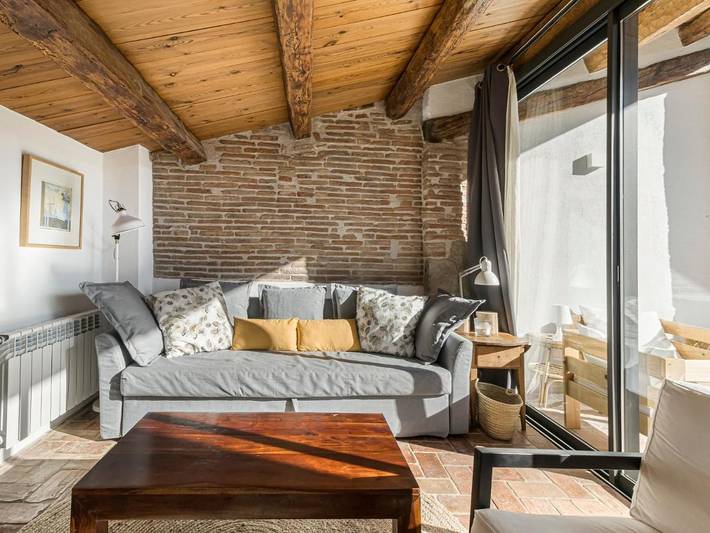 Apartamento para 8 personas, con vistas y terraza en Solsona