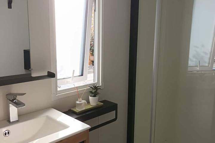 Camping pour 4 personnes, avec jacuzzi ainsi que piscine et terrasse dans Massif de l'Esterel - 3