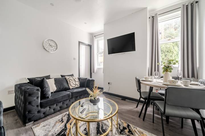 Holiday rental for 6 people, with Garden in Stoke-on-Trent
