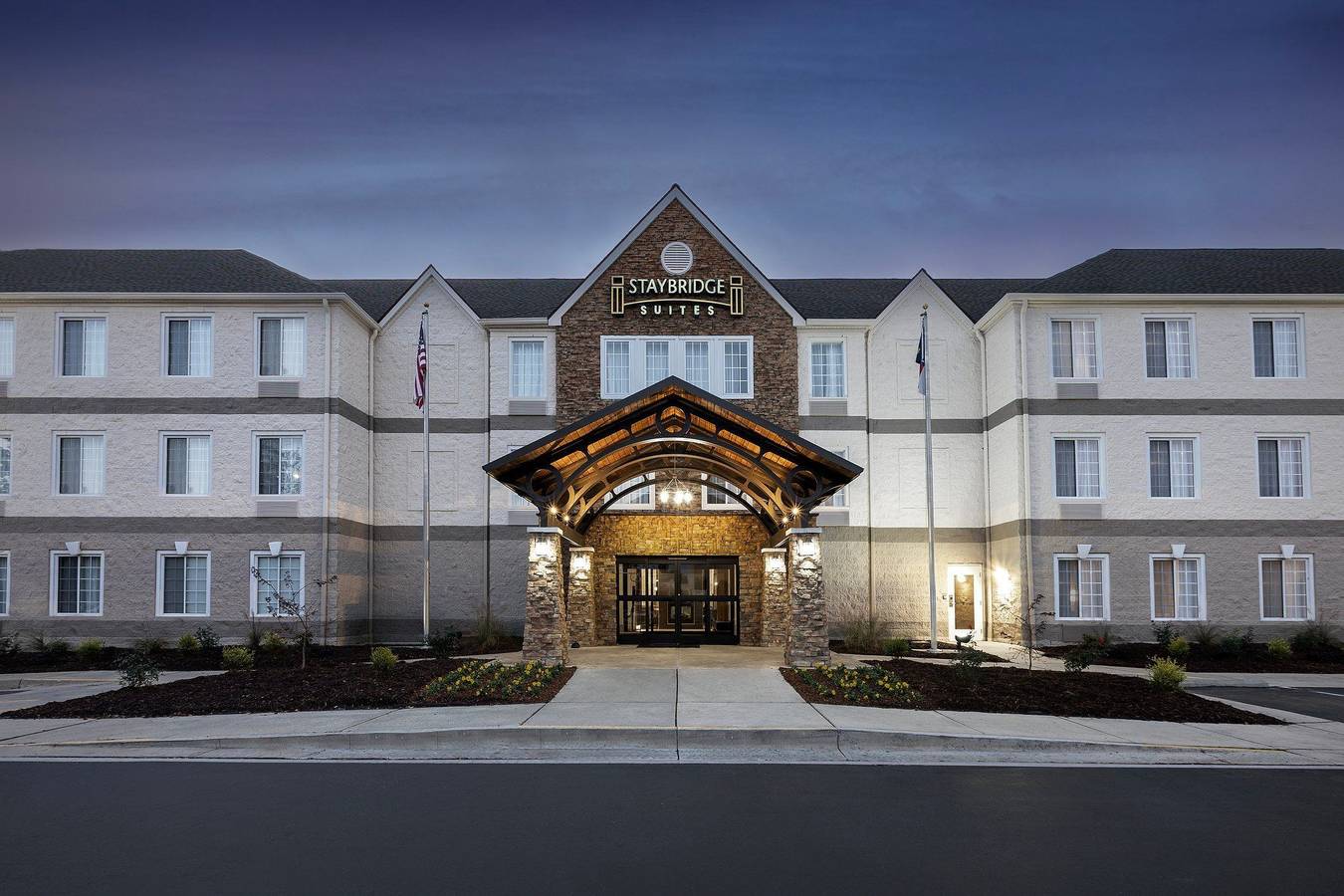 Entire studio, Staybridge Suites Raleigh Arpt-Morrisville in Wake County