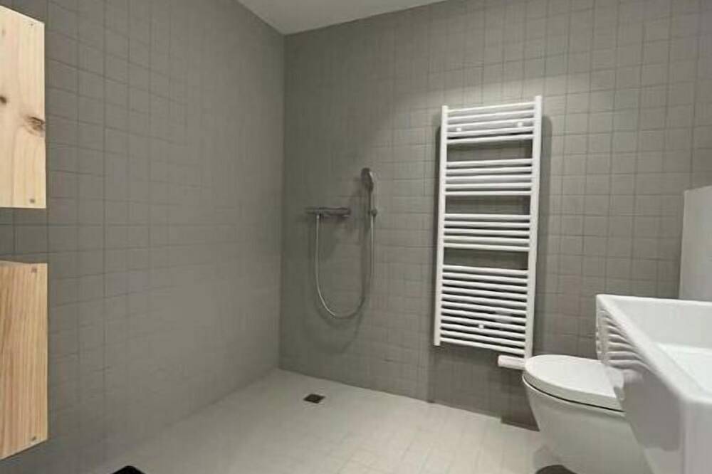 Le patio du Plessis in Arradon, Côte des Mégalithes