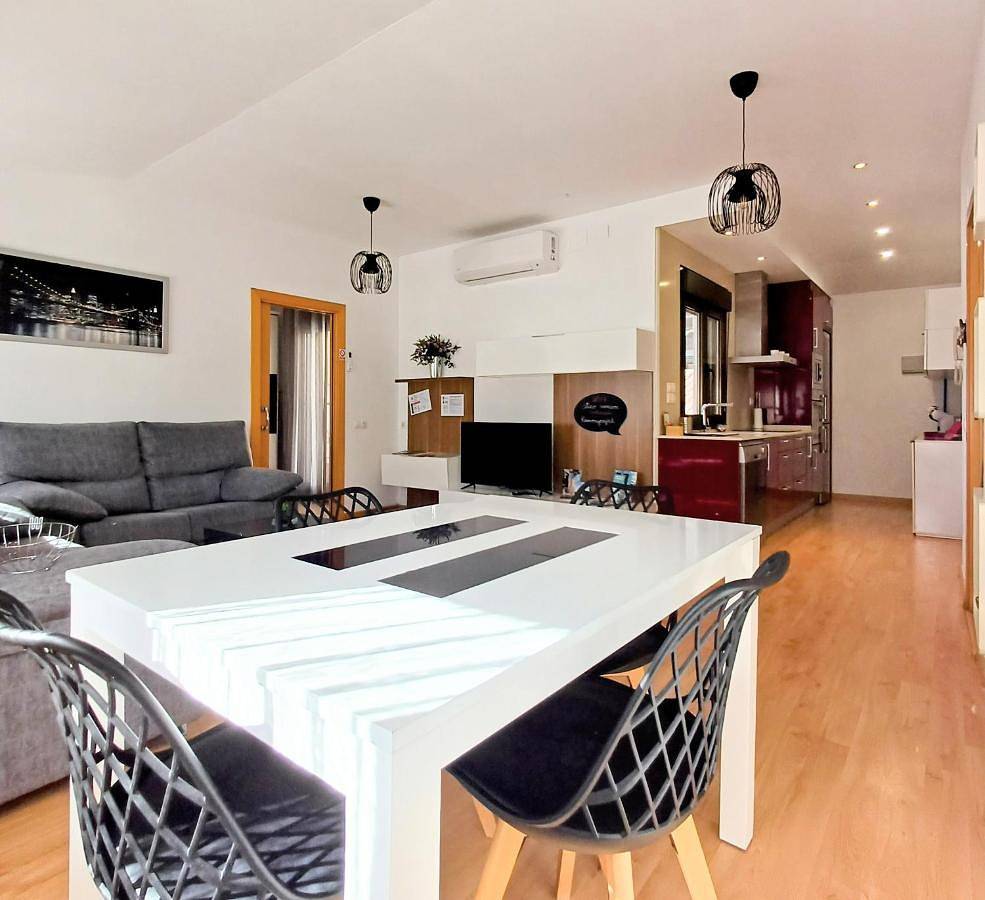 Appartement entier, Two-Bedroom Apartment in Monzón, Province de Huesca