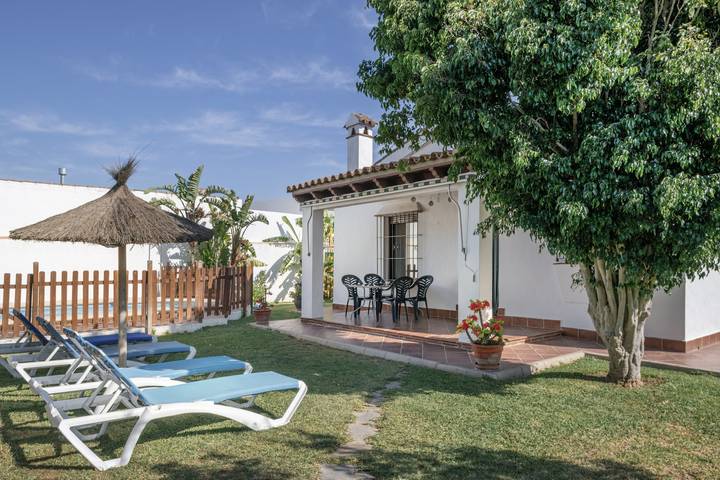 Ferienhaus 'Mi Candray Chico' mit privatem Pool, privatem Garten und Wi-Fi in Conil de la Frontera, Costa de la Luz