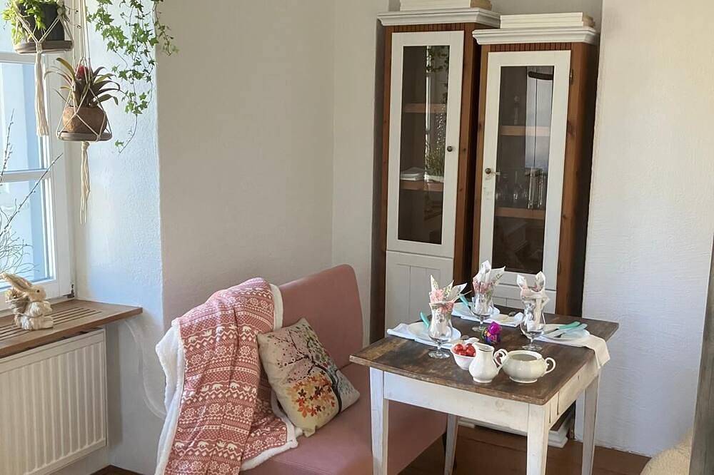 Ganze Wohnung, Charmantes Apartment Grenznähe Schweiz in Kandern, Südschwarzwald