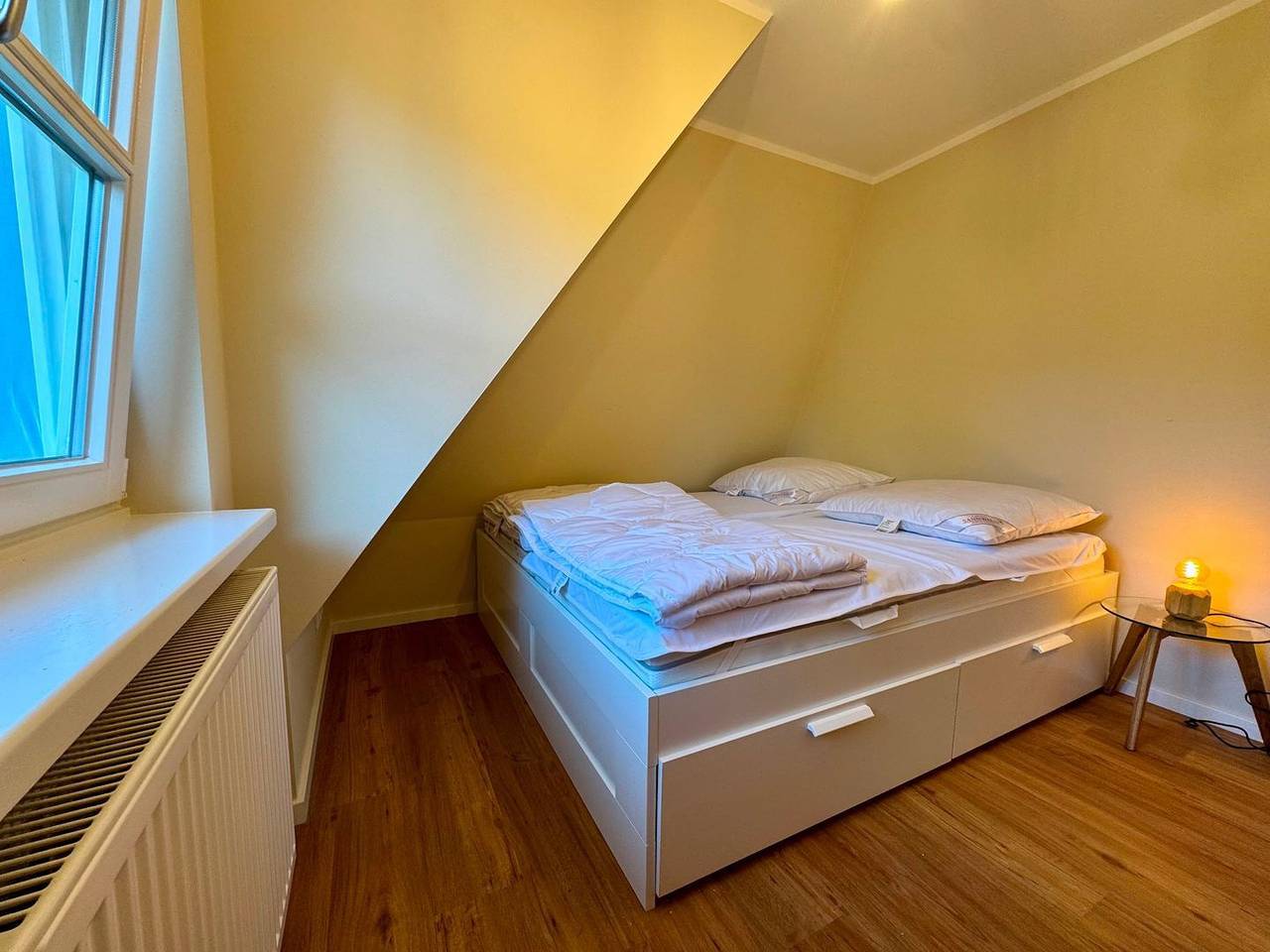 Ganze Wohnung, Ferienwohnung "Malergarten 5" - Maisonette ca. 65 m² für 2-4 (5) Personen mit Balkon in Niehagen, Ahrenshoop