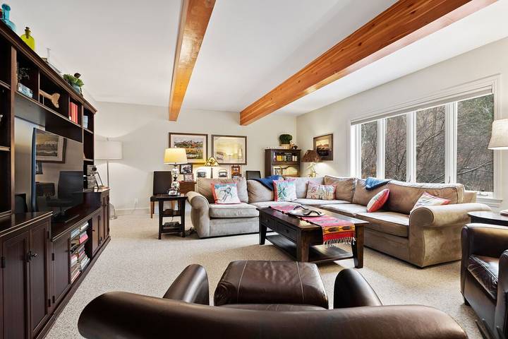 Vacation house for 10 people, with balcony in Jackson Hole