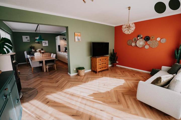 Ferienwohnung für 13 Personen, mit Balkon und Whirlpool sowie Terrasse und Garten in Stromberg - 3