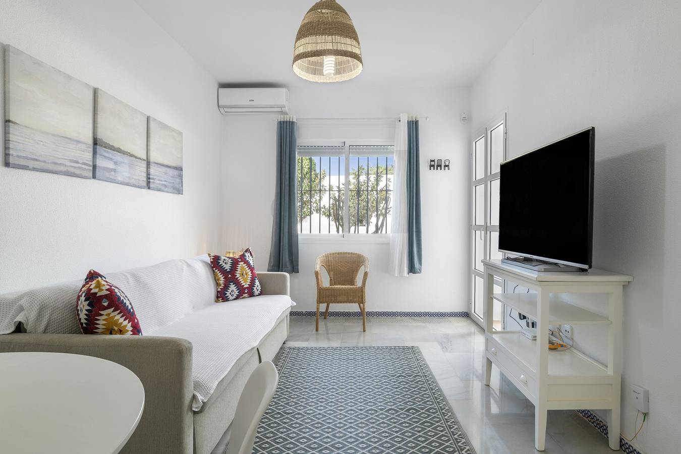 Apartamento entero, "Apartamento Sancti Petri" con piscina, terraza y Wi-Fi in Sancti Petri, Chiclana de la Frontera