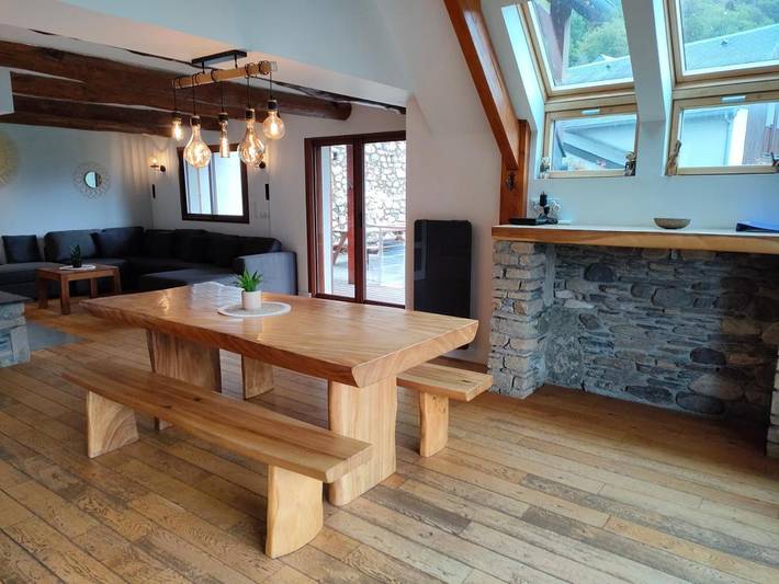 Gîte pour 15 personnes, avec jardin ainsi que sauna et jacuzzi à Camparan - 3