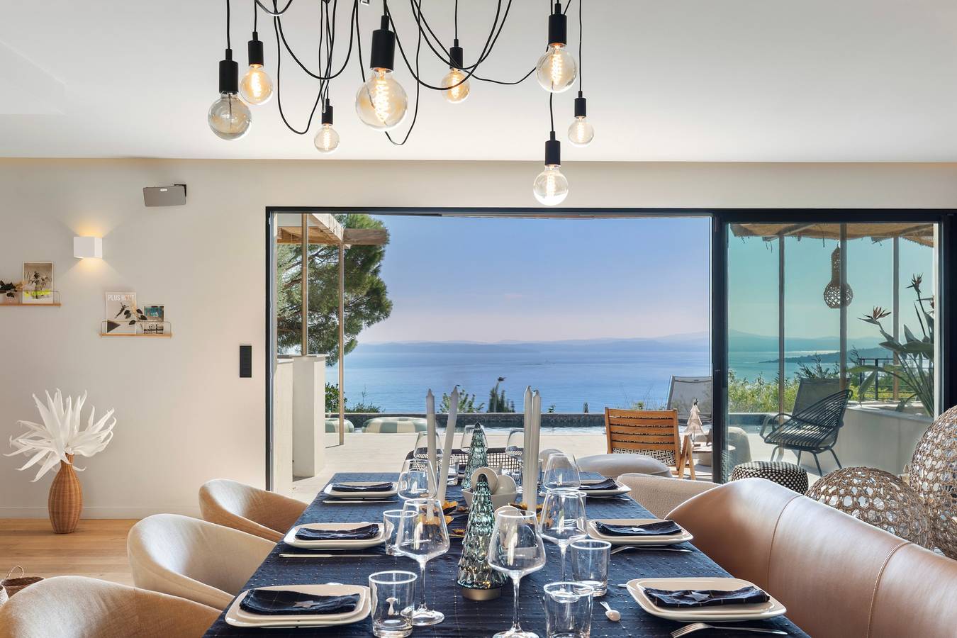 Sérénité Marine - Villa 14p avec piscine in Les Issambres, Roquebrune-sur-Argens