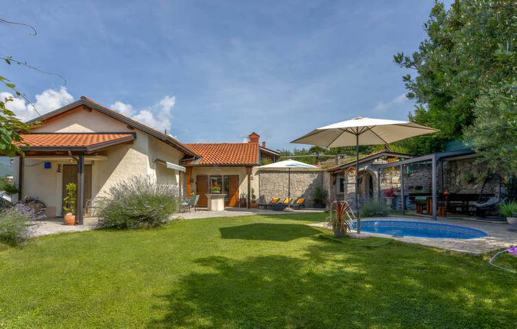 Villa für 6 Personen, mit Garten und Terrasse in Opatija Riviera