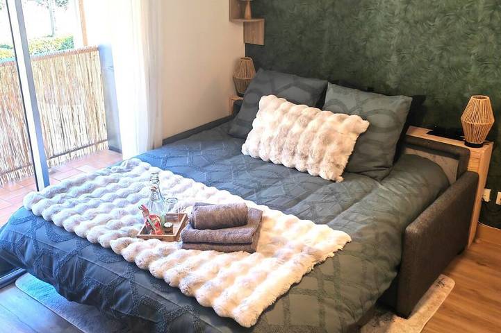 Gîte pour 4 personnes, avec Balcon et Jardin à Savignac-les-Ormeaux - 2