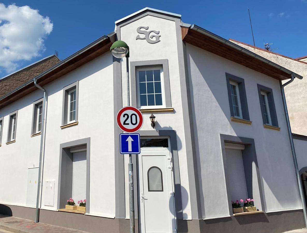 Sg Apartmánový dům Hořice in Hořice, Région de Jičín