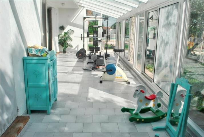 Location de vacances pour 14 personnes, avec sauna ainsi que jardin et piscine à Meynes - 4