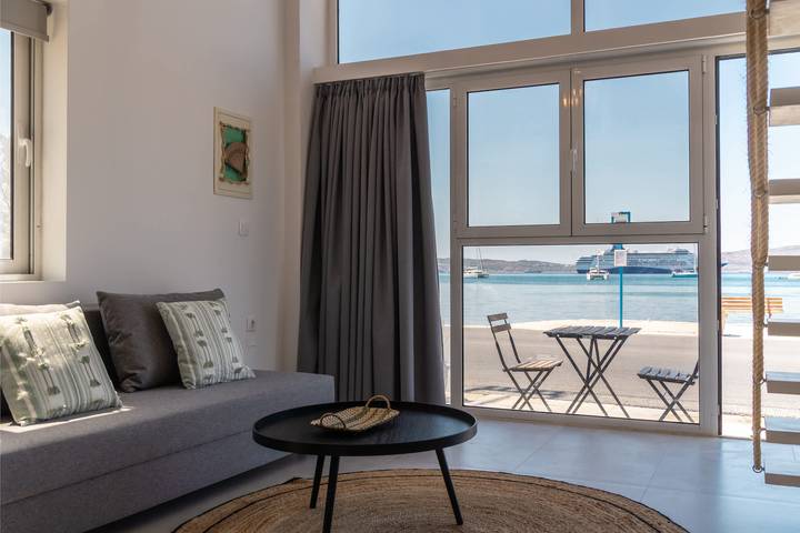 Gîte pour 4 personnes, avec Jardin dans Adamas - 3