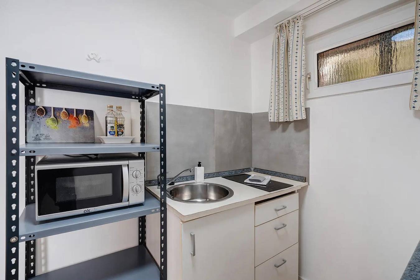 Ganze Wohnung, Ferienwohnung „bei Julia“ – Ruhe, Garten & Kaiserstuhl-Genuss in Endingen am Kaiserstuhl, Endingen