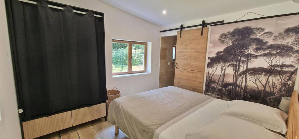 Location de vacances pour 4 personnes, avec vue ainsi que jardin et piscine à Ortiporio - 4