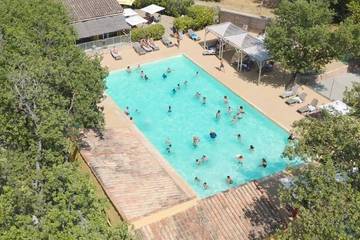 Bungalow pour 2 Personnes dans Saint-Saturnin-lès-Apt, Parc naturel régional du Luberon, Photo 2