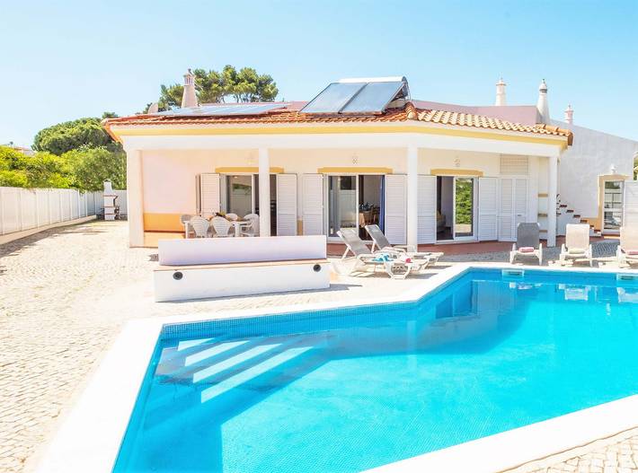 Ferienhaus für 12 Personen, mit Terrasse und Garten, mit Haustier in Albufeira - 2