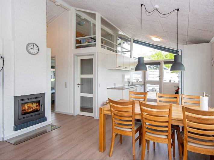 Ferienhaus für 5 Personen, mit Terrasse und Pool in Løjt - 4