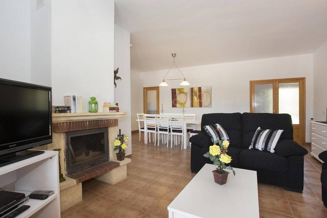 Casa di campagna 'Villa Punta Colet' con vista sulle montagne, Wi-Fi e aria condizionata in el Vilà, Pollença