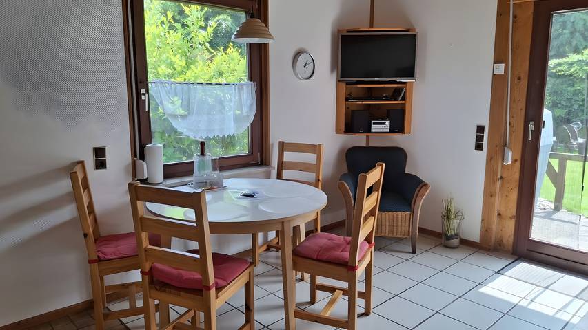 Ferienwohnung für 5 Personen, mit Garten in Presen - 4