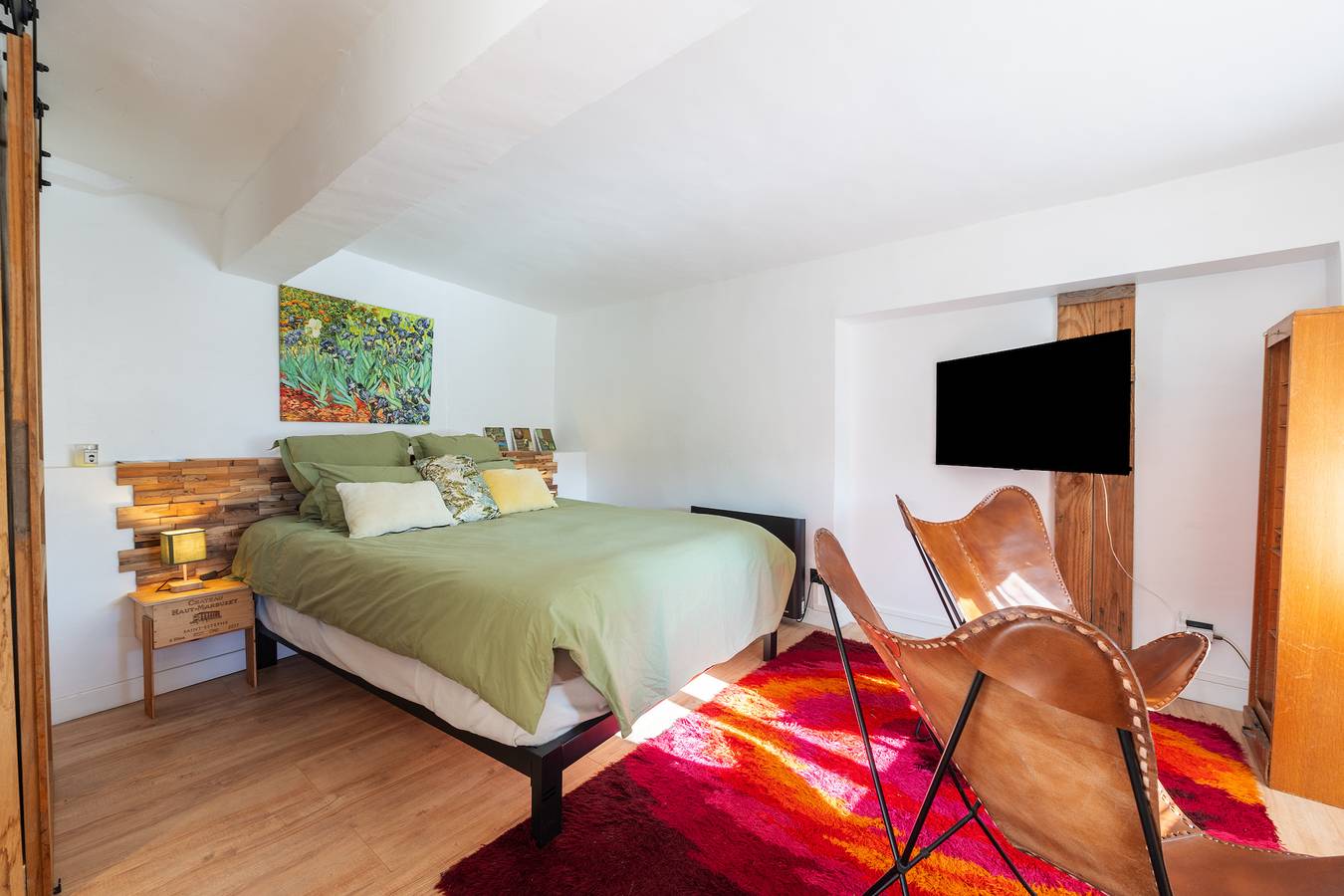 Chambre 'La Meule' avec vue sur les montagnes, piscine partagée et Wi-Fi in Aigueblanche, Massif du Mont-Blanc
