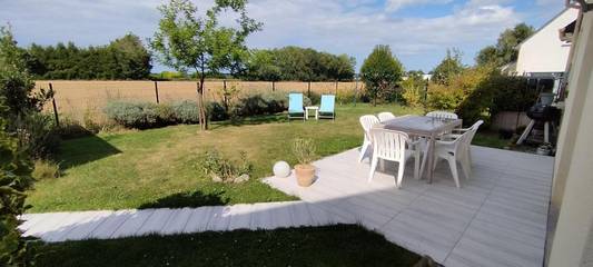 Chambre d’hôte pour 2 personnes, avec terrasse et jardin à Pleurtuit