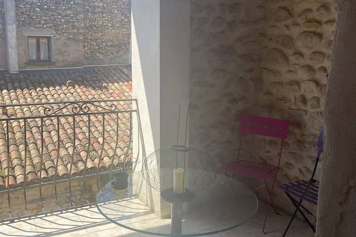 Location de vacances pour 2 personnes, avec Terrasse à Lézan - 4