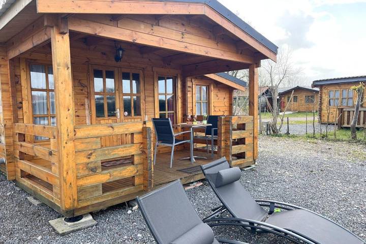 Camping pour 2 personnes, avec Terrasse et Jardin ainsi que Vue et Vue sur le lac à Licques
