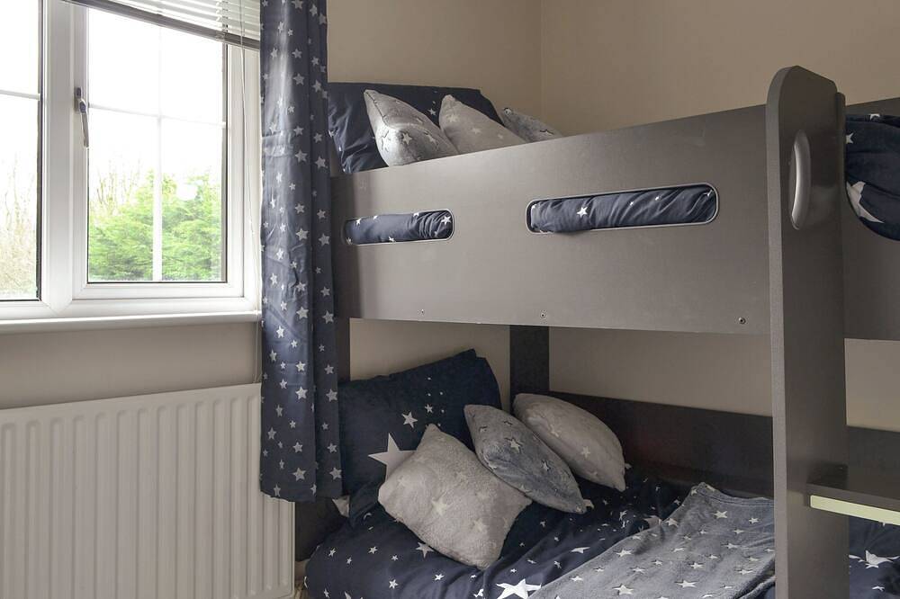 4 bedroom accommodation in Rowrah, near Frizington in Lake District
