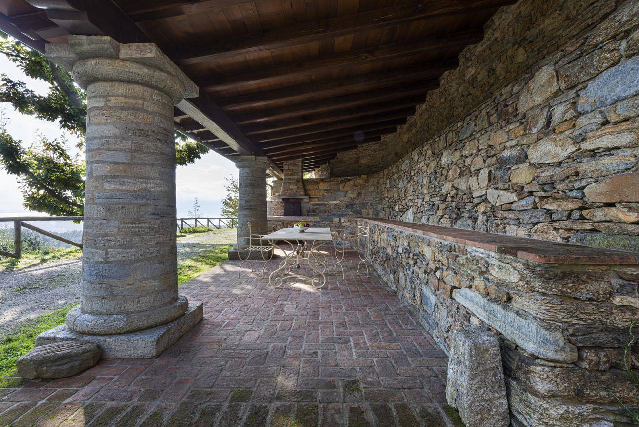 Villa Cà Di Negrè by Mmega  in Montignoso, Italienische Riviera