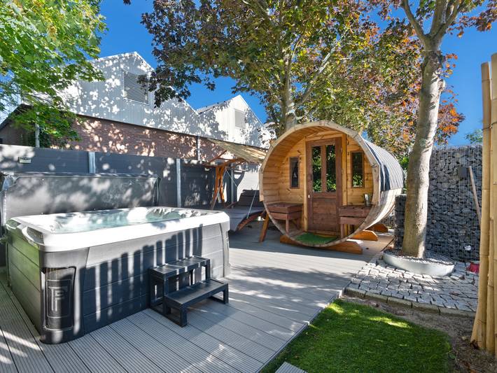 Ferienhaus für 10 Personen, mit Balkon und Terrasse sowie Sauna in Ouddorp - 2