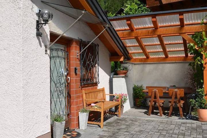 Ganze Wohnung, Ferienwohnung 3 - Appartementhaus Angermaier in Hohe Tauern, Flattach