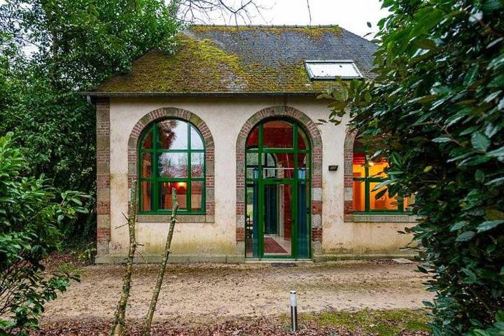 Maison de vacances pour 4 personnes, avec jardin et piscine, animaux acceptés