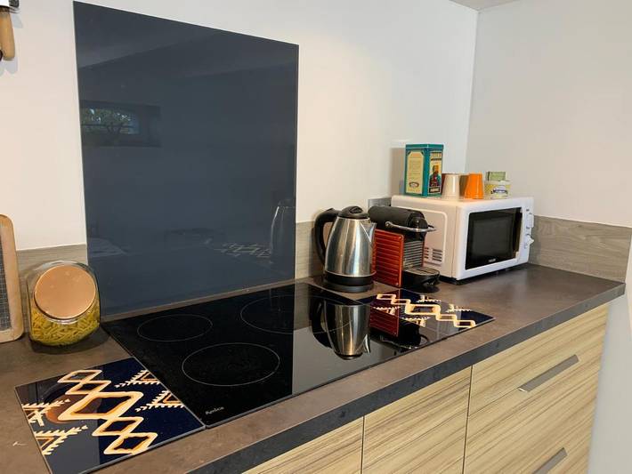 Gîte pour 2 personnes, avec terrasse et jardin, animaux acceptés à Rousson - 3