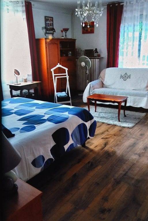 Chambre d’hôte pour 3 personnes, avec jardin dans la Sarthe - 2