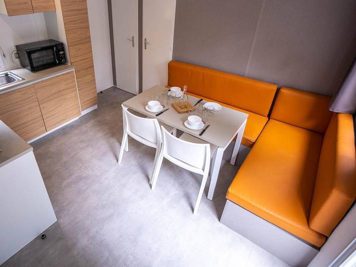 Camping Baretous Pyrénées  - Mobilheim 4 personen - Classic 2 Schlafzimmer in Aramits, Béarn