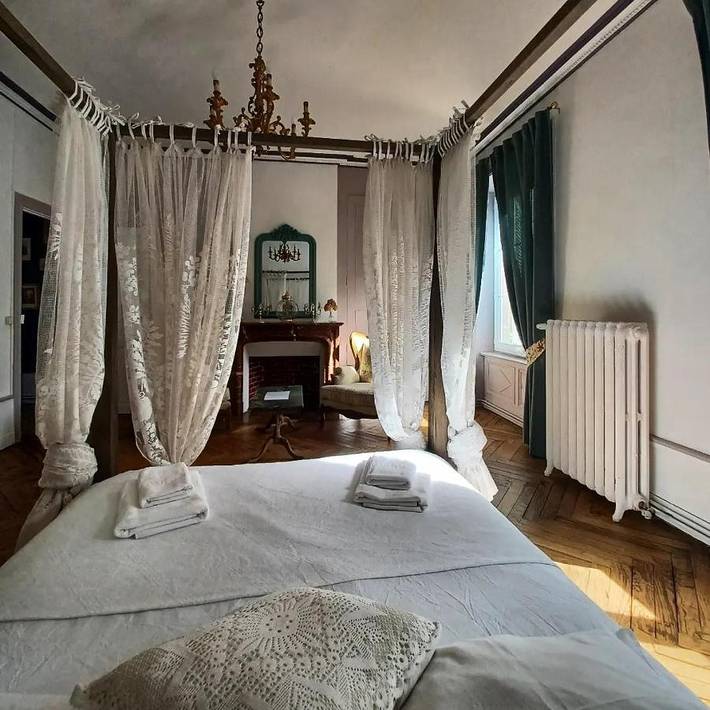 Gîte pour 2 personnes, avec jardin à Brioude - 2