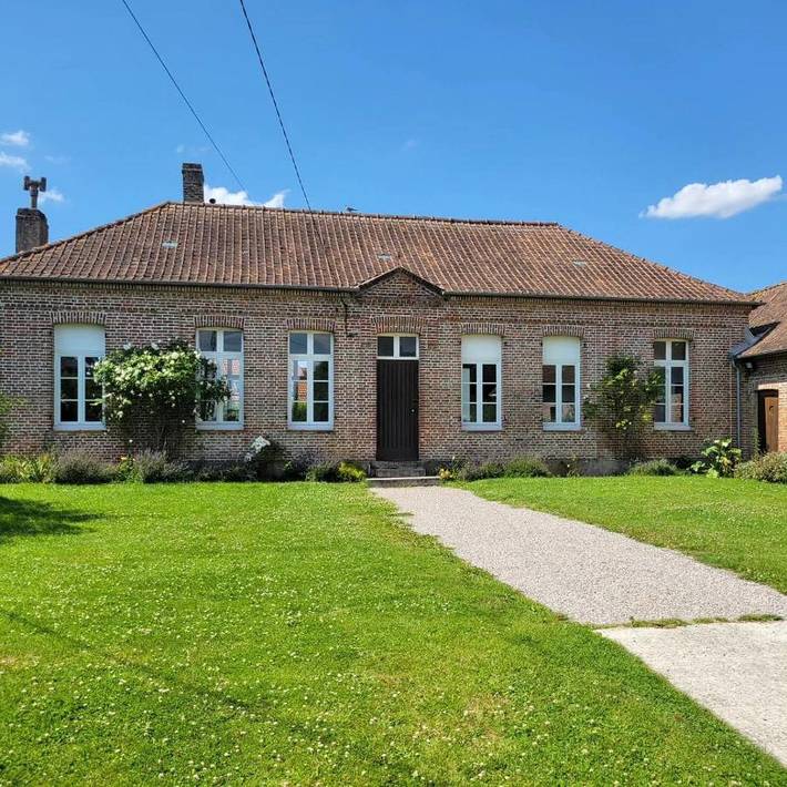 Gîte pour 14 personnes, avec jardin à Nempont-Saint-Firmin