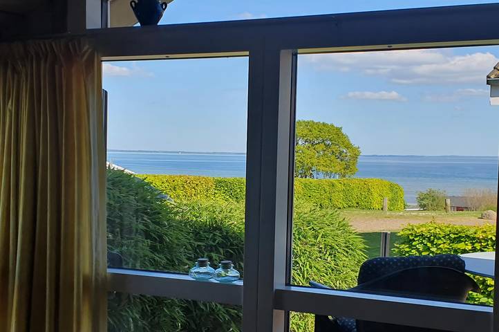 Ferienhaus für 6 Personen, mit Terrasse und Garten in Binderup Strand - 2