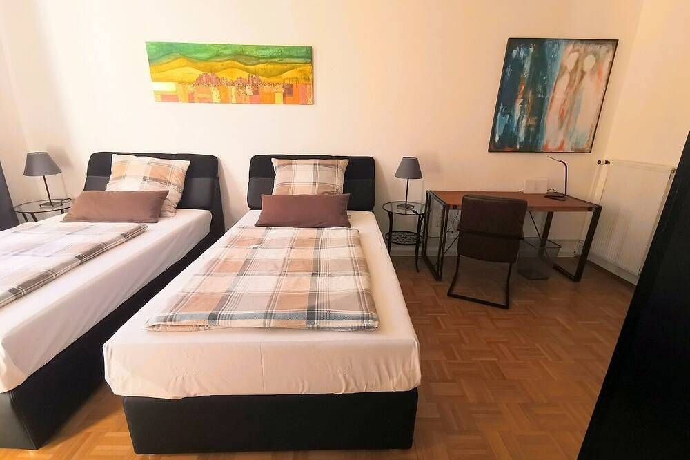 Ganze Wohnung, Ferienwohnung  in bester Lage in der Fußgängerzone. in Bad Homburg vor der Höhe, Bad Homburg
