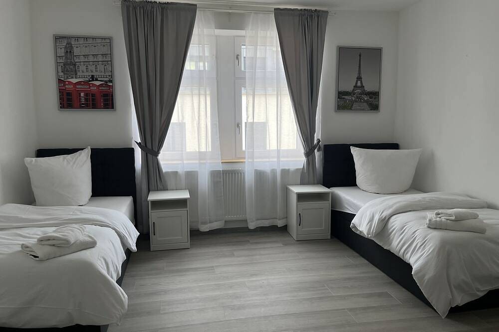 Ganze Wohnung, Apartment-Eigenes Badezimmer-Business-Strassenblick in Bad Homburg vor der Höhe, Bad Homburg