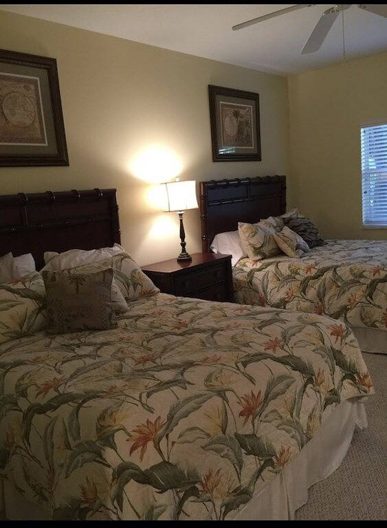 Vacation rental for 4 people, with terrace and pool in St. Lucie County