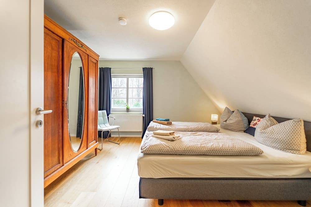 Ganze Wohnung, Mit Kamin & Balkon – Rückzugsort unter den Baumkronen in Quedlinburg, Harzvorland